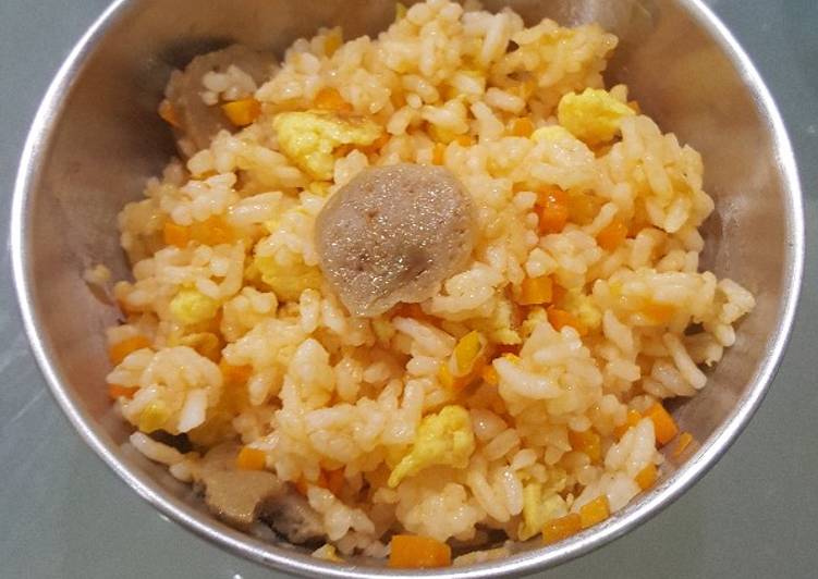 Cara Termudah Menyiapkan Nasi goreng merah Lezat