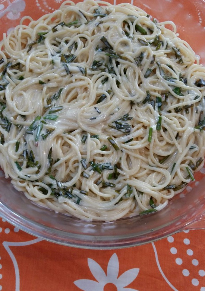 Una foto de Espaguetti al ciboulette