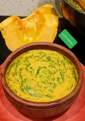 A picture of Pumpkin leaves Curry (kohlyachya pananchi bhaji).