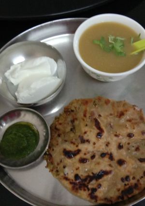 A picture of Mix veg paratha.
