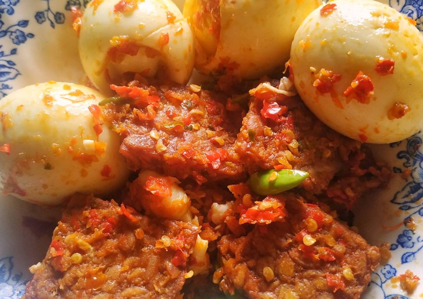 Balado telur tempe pete