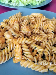 Una foto de Hélices con rape (pasta)