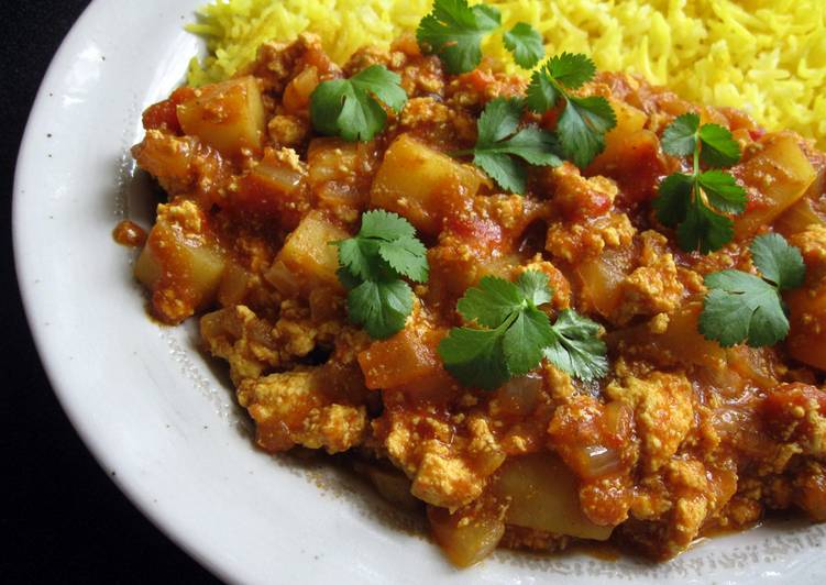 Recipe of Perfect Tofu, Cashew & Potato Curry