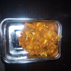 A picture of Porridge sweet potatoes with smoke fish.