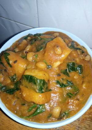 A picture of Yam and beans portage.