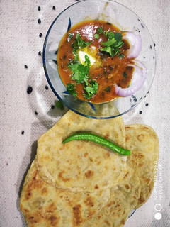 દાલ માખની (Dal Makhani Recipe In Gujarati) રેસીપી મુખ્ય ફોટો