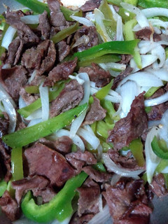 Una foto de Carne en tiritas fácil