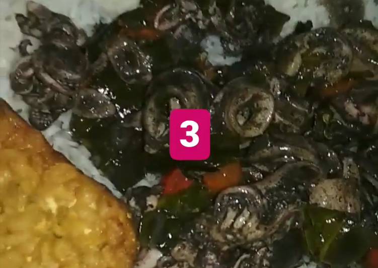 Cara mudah Membuat Tumis cumi hitam yang Lezat