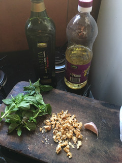 Una foto de Pesto
