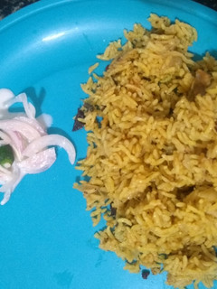 திண்டுக்கல் சிக்கன் பிரியாணி (Dindukal chicken biryani recipe in tamil) செய்முறை முக்கிய புகைப்படம்