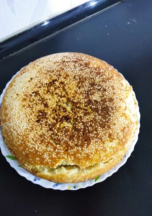 عکسی از دستور کیک ساده بدون فر وهمزن فوری