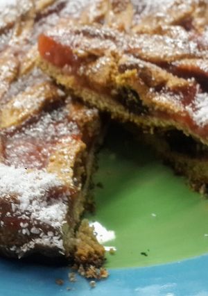 Una foto de Pastafrola de harina integral y polenta