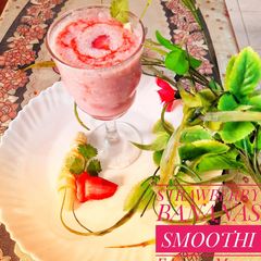 A picture of Strawberry banana smoothie.