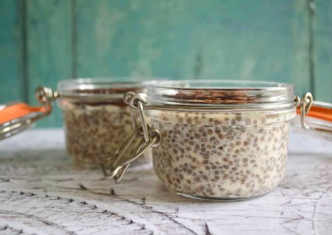 Cinnamon Bun Chia Pudding