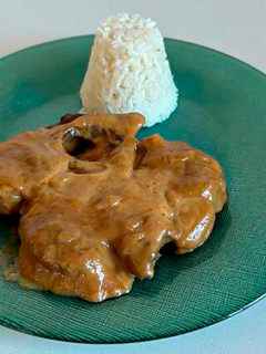 Una foto de Ossobuco en salsa sin gluten