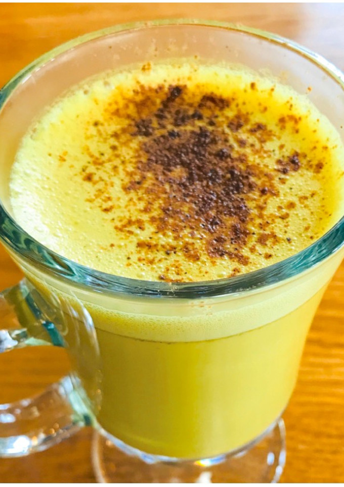 Una foto de Golden latte