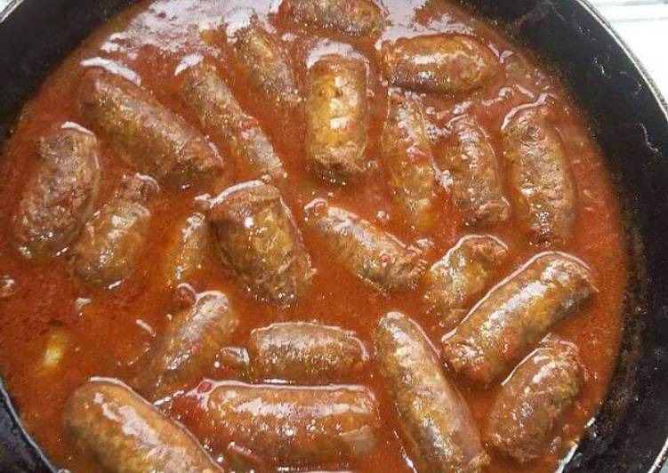 Step-by-Step Guide to Make Quick Sausage in a sauce