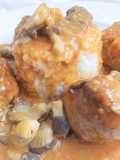 Albóndigas de carne con arroz y setas