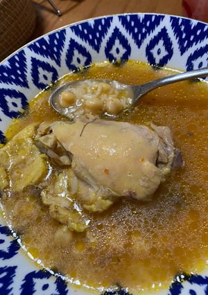 A picture of Chicken Soup with Rice and Chickpeas.