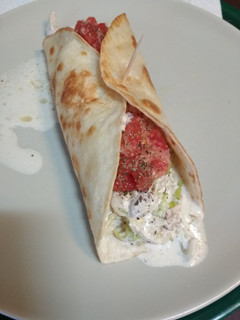 Foto principal de Tacos con pollo y salsa César