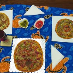 A picture of Tuna Pizza# 4 week challenge.