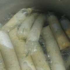 รูปของ Putih telur lebaran (jd sostel aja)