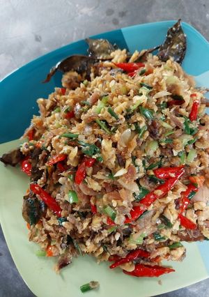Foto resep Orak-arik Ikan Asin Peda dan Telur Recook Resep Ci Tintin Rayner