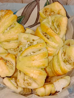 A picture of Cottage cheese breakfast bread.