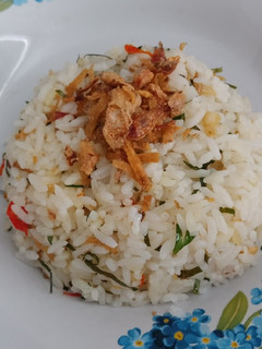 Foto resep Nasi gurih daun jeruk