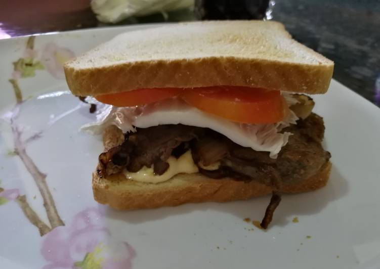 Simple Way to Make Homemade Beef sandwich