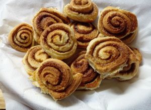 Una foto de Rolls de canela