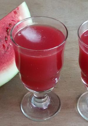 A picture of Watermelon juice.