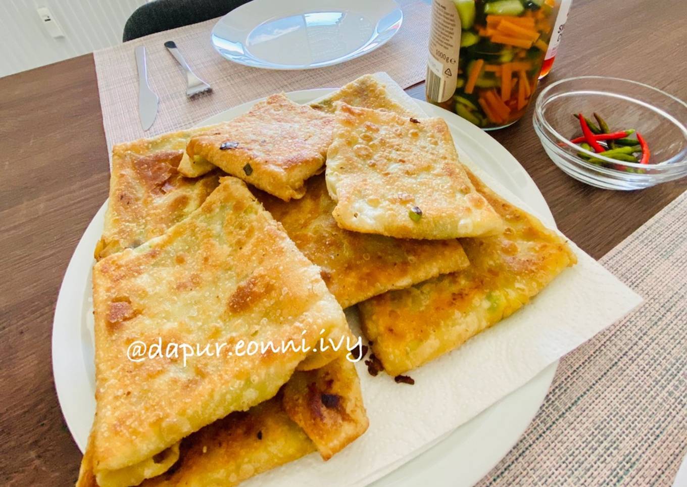 Martabak telor isi Ayam Cincang ala Eonni Ivy