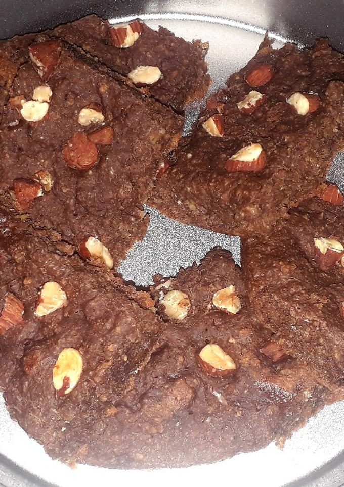 Una foto de Brownie con avena 🍫