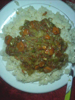 A picture of Couscous with vegetables soup.