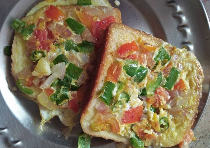 Bread omelette