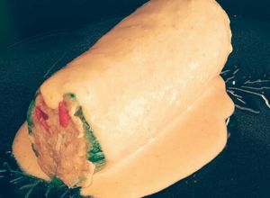 Una foto de Calabaza rellena de atún, bañada en crema de chipotle 🍴🌶🐟🌶🍴