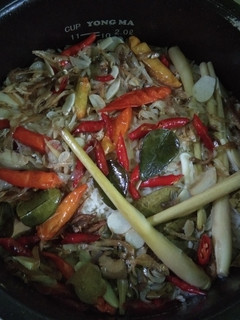 Foto resep Nasi Liwet Sunda Porsi Besar (pakai magic com)