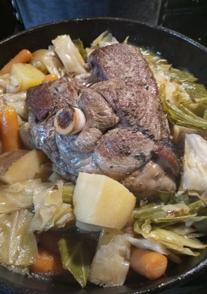 A picture of Lamb Roast.