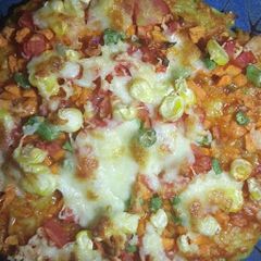 A picture of Maggi Pizza.