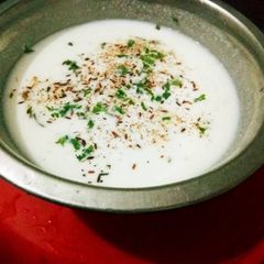 A picture of Cucumber Raita.
