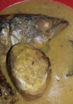 Foto resep Ikan Salem Bumbu Kuning