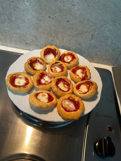 Foto di Pizzette veloci in friggitrice ad aria
