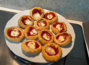 Foto di Pizzette veloci in friggitrice ad aria