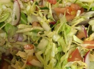 Una foto de Ensalada de col para tacos (taquizas)