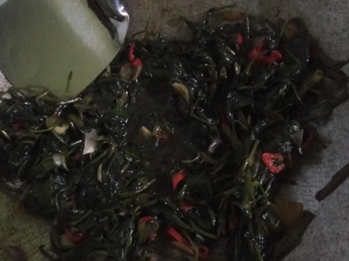 Cara Gampang Membuat Resep Tumis Kangkung Saos Tiram yang Enak Banget Anti Ribet, Lezat