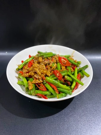 Langkah Mudah untuk Menyiapkan Resep Tumis tempe kacang panjang yang Lezat Anti Ribet, Mantap Sekali