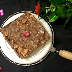 A picture of Coffee walnut salami cake.