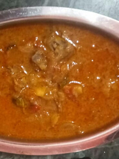 சுவையான மட்டன் குருமா (Mutton kuruma recipe in tamil) செய்முறை முக்கிய புகைப்படம்