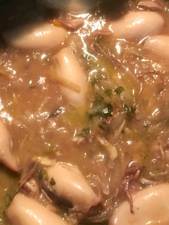 Una foto de Chipirones encebollado